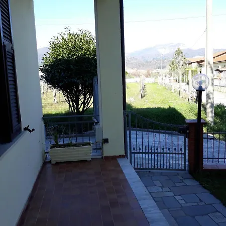 بيت للعطل Casa Silvana *